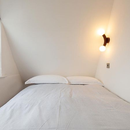 Central One-Bedroom, 99 Steps To The Sea Brighton Exteriör bild
